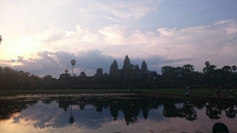 Ankgor Wat'ta gün doğarken